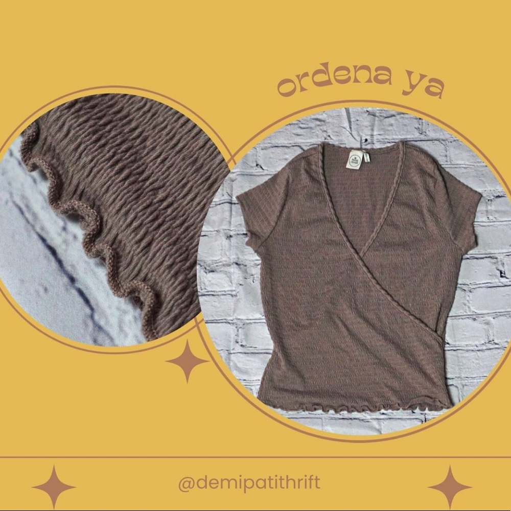 Blouse with slight cleavage